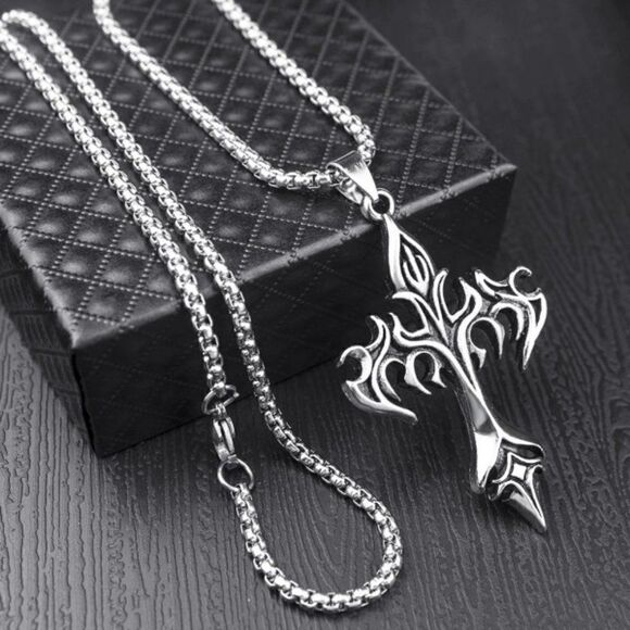 SILVER FLAME CROSS UNISEX NECKLACE